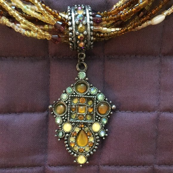 Unique Beaded Necklace With Silver Toned Pieces - Picture 3 of 5